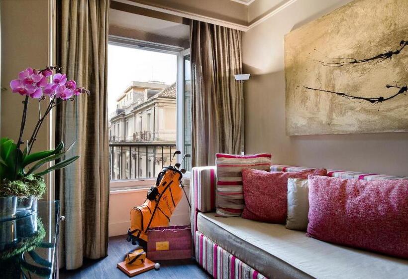 جناح جونيور, Casa Montani