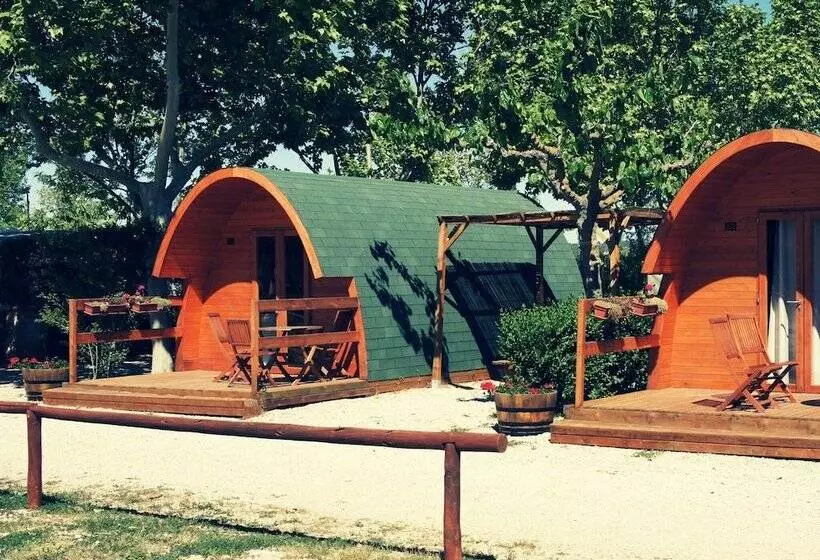 スタンダードバンガロー, Camping Els Ports