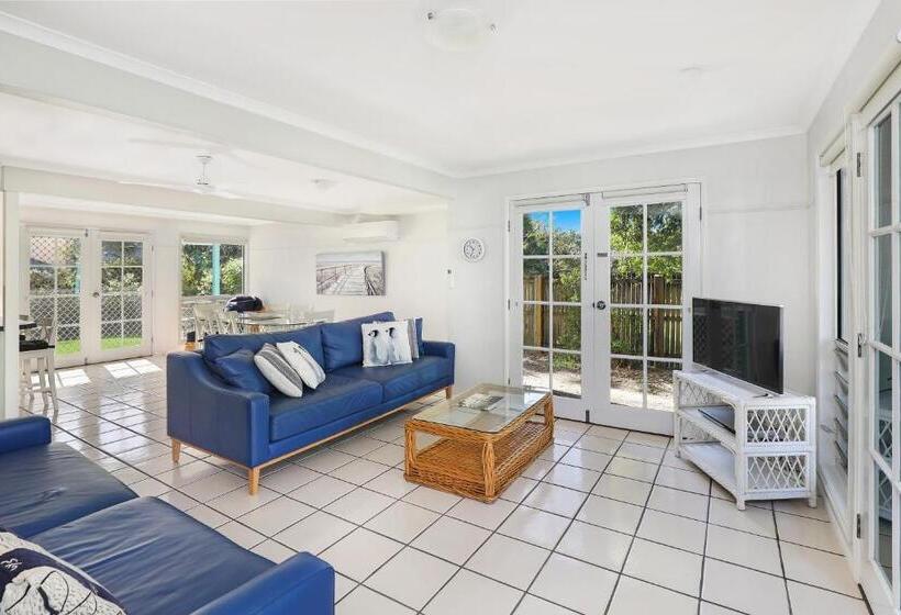 带3个卧室的公寓, Coral Beach Noosa Resort