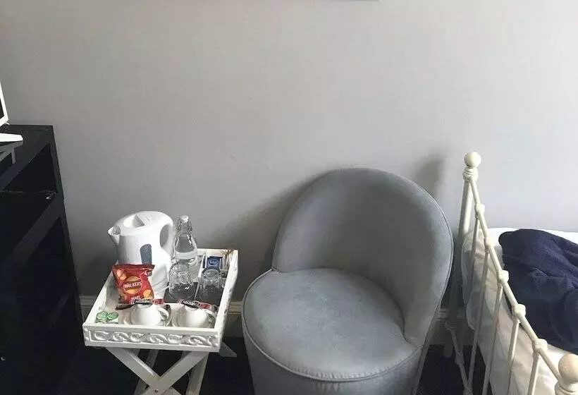 バス共有のスタンダードルーム, Ardenlee Guest House