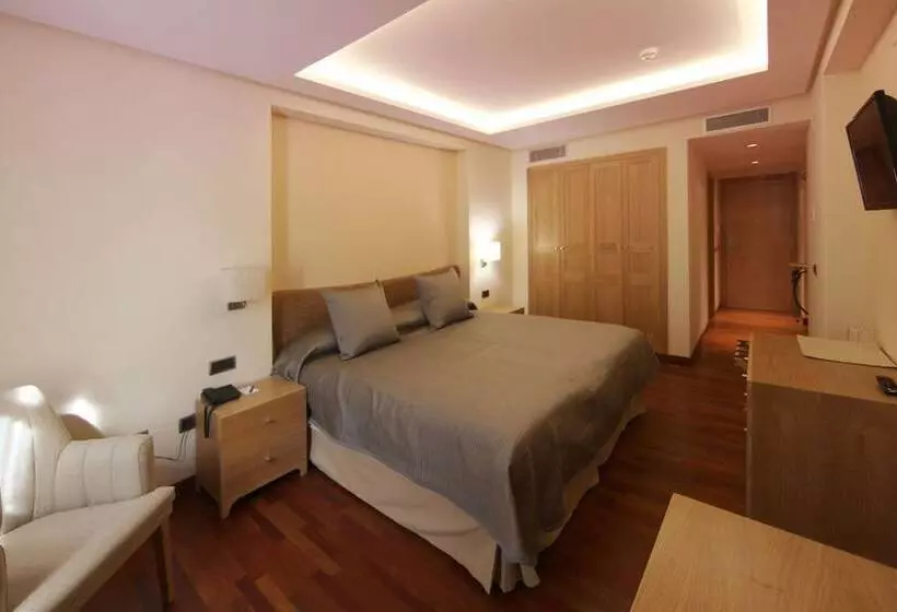 اتاق استاندارد اینتریور, Casa Consistorial