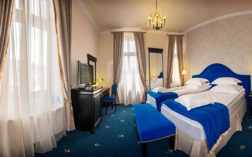 デラックスルーム, Central Park Sighisoara