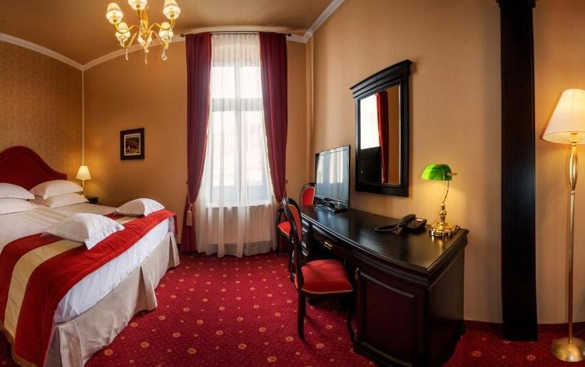 デラックスルーム, Central Park Sighisoara