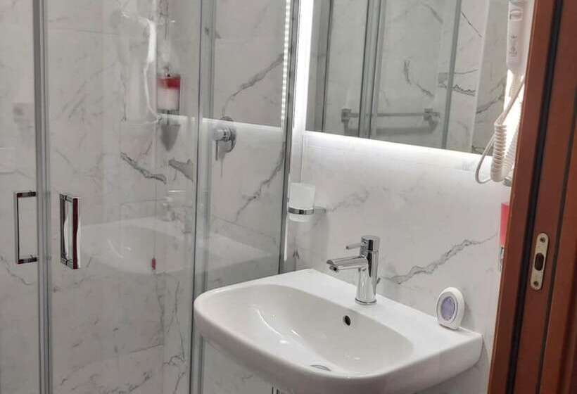 标准间, Convertini