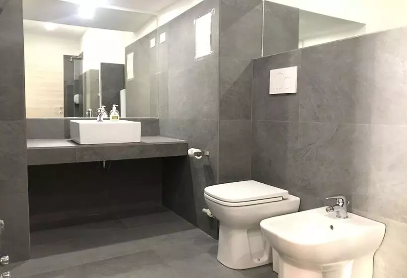 3-Bett-Standardzimmer, Convertini