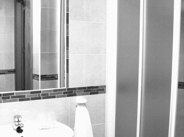 اتاق استاندارد یک نفره, Hostal Granado