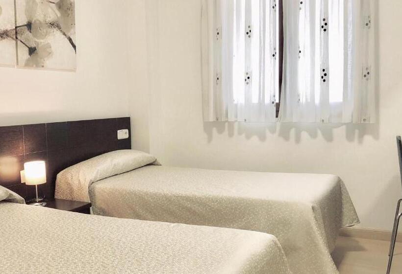 اتاق استاندارد, Hostal Granado