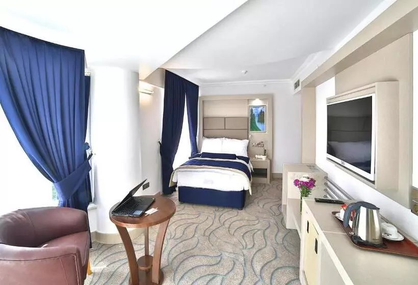 Economy Single Room