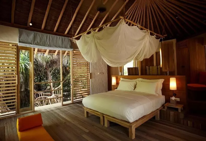 ویلای یک اتاق خوابه با استخر شنا, Six Senses Laamu
