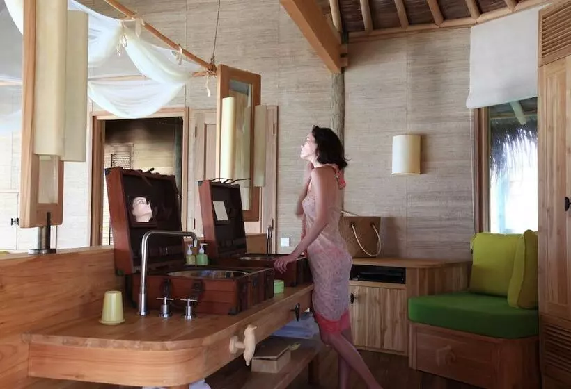 اتاق استاندارد, Six Senses Laamu