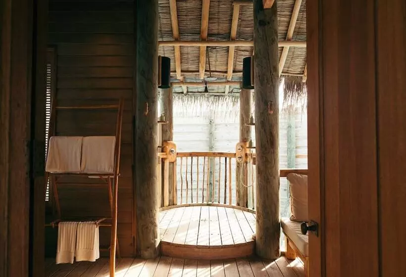 اتاق استاندارد, Six Senses Laamu