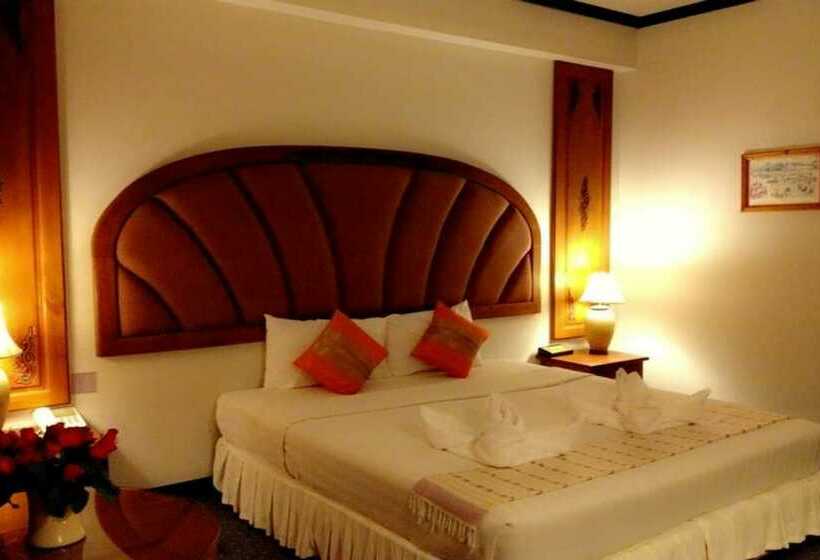 高级大房间, Thepnakorn