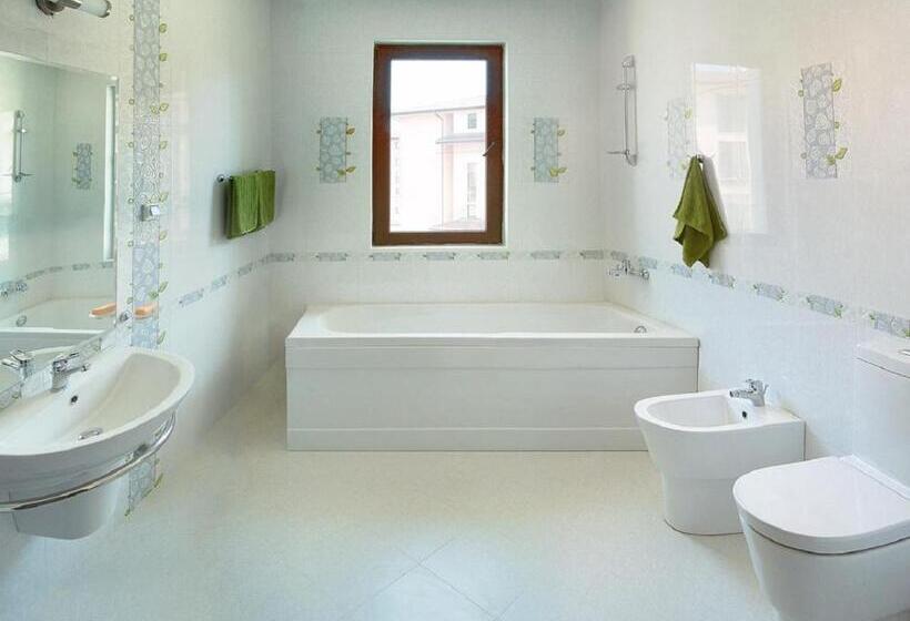 Апартаменты 1 Спальня с Балконом Вид на Бассейн, Topola Skies Resort & Aquapark