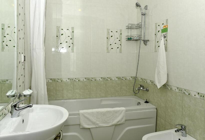 Апартаменты 1 Спальня Вид на Море с Балконом, Topola Skies Resort & Aquapark