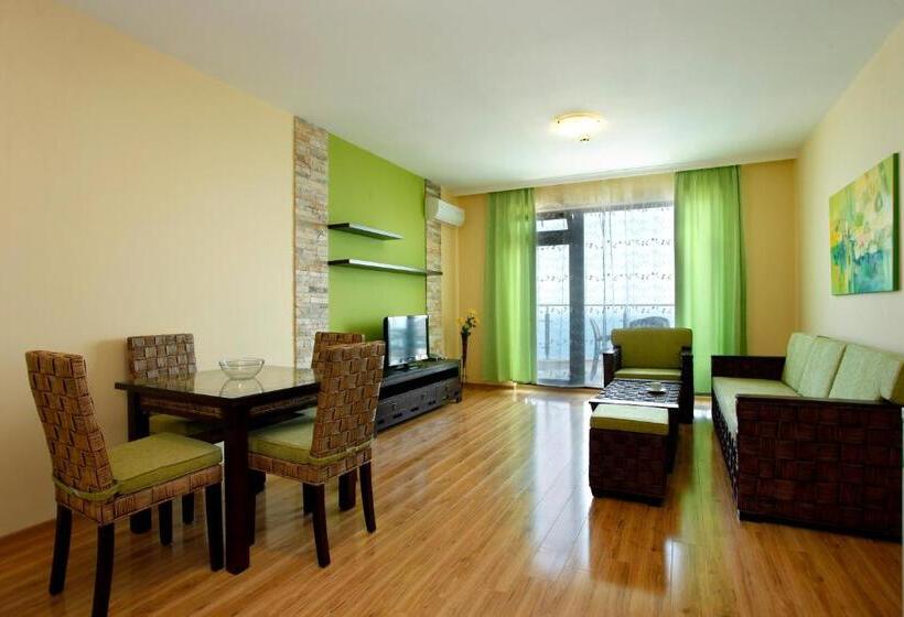 Апартаменты Deluxe 1 Спальня Вид на Море, Topola Skies Resort & Aquapark