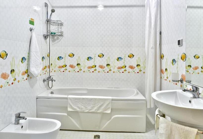 Апартаменты Deluxe 2 Спальни Вид на Море, Topola Skies Resort & Aquapark