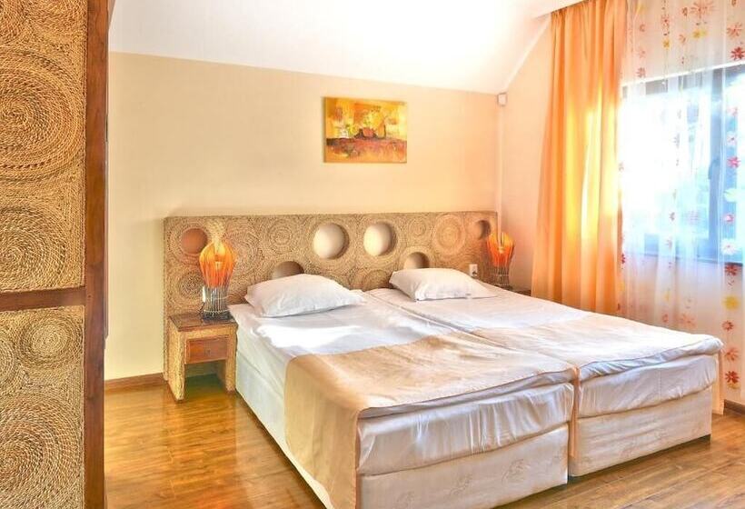 Апартаменты Deluxe 2 Спальни Вид на Море, Topola Skies Resort & Aquapark