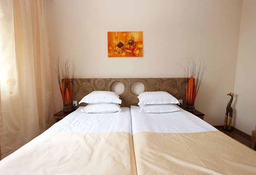 Апартаменты Deluxe 2 Спальни Вид на Море, Topola Skies Resort & Aquapark