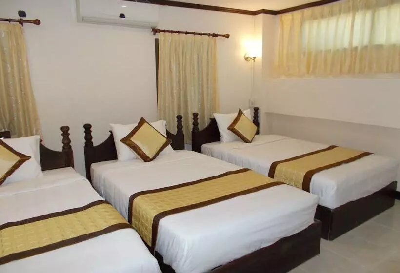 اتاق استاندارد سه نفره, Vientiane Memory