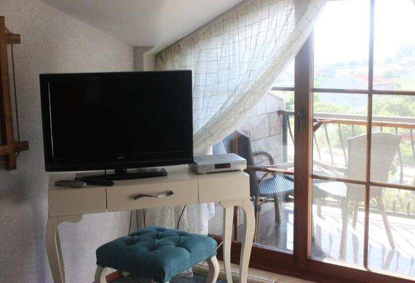 デラックストリプルルーム, Casa Villa