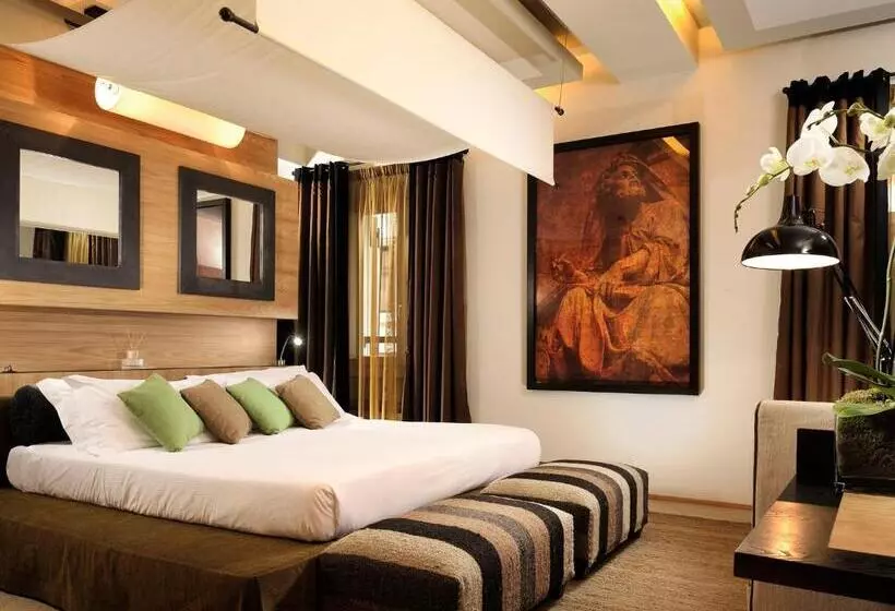 سوئیت کلاسیک, Babuino 181   Small Luxury Hotels Of The World