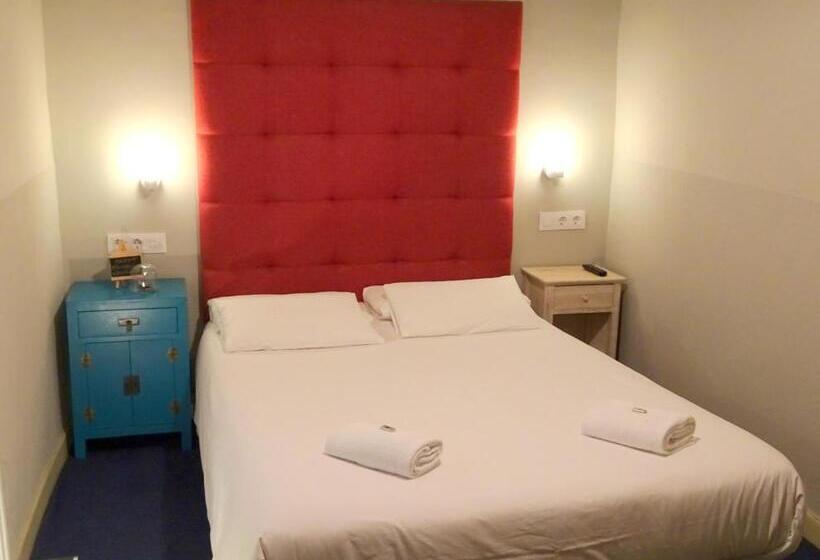 اتاق عادی, Iturrienea Ostatua