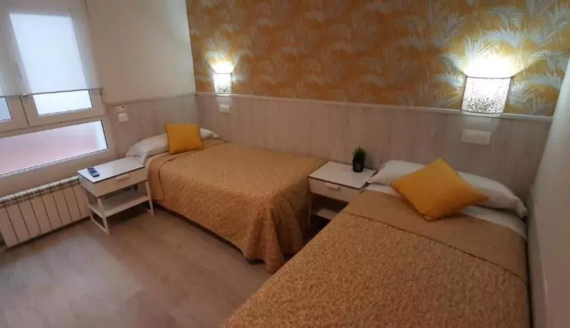 スタンダードルーム, Hostal Verdemar