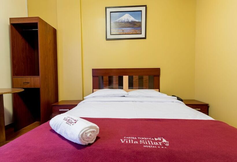 חדר משפחתי, Villa Sillar