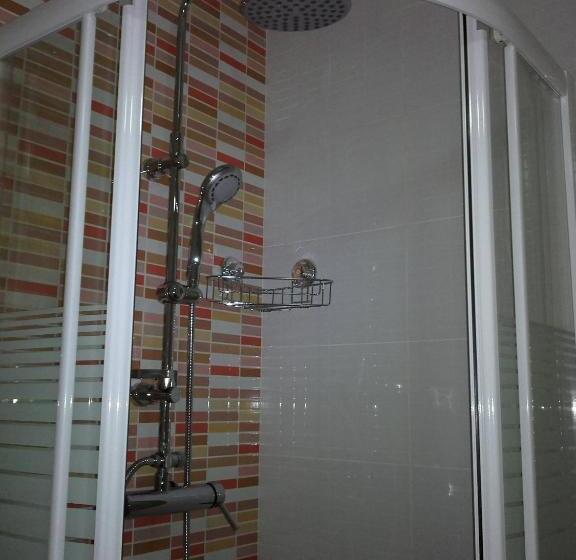 اتاق استاندارد یک نفره, Libertador