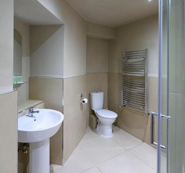 سوییت خانوادگی, Palmerston Suites