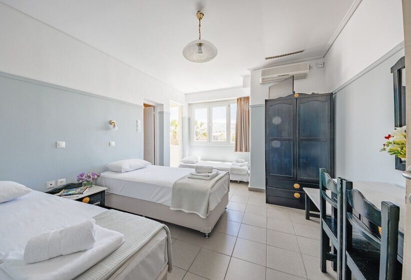 ファミリールーム, Phaedra