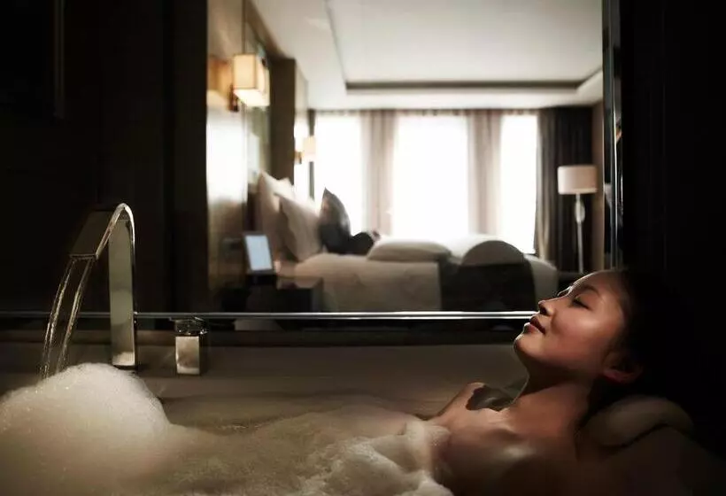 キングサイズベッドのデラックスルーム, Pullman Wuxi New Lake