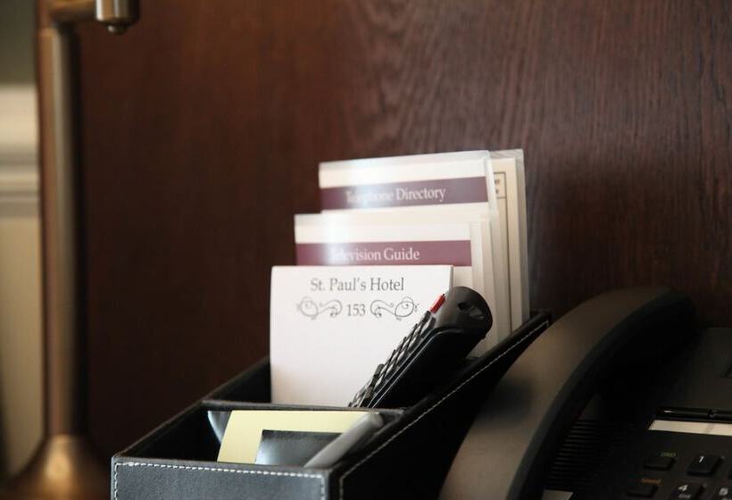 行政房间, St Paul S