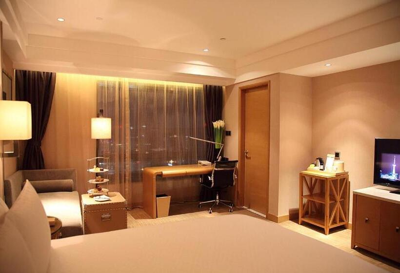디럭스 스위트, Shanghai Hongqiao Airport Hotel Air China