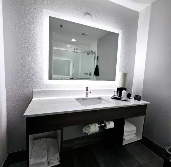 ファミリールーム, Brookstone Lodge Near Biltmore Village, Ascend Hotel Collection