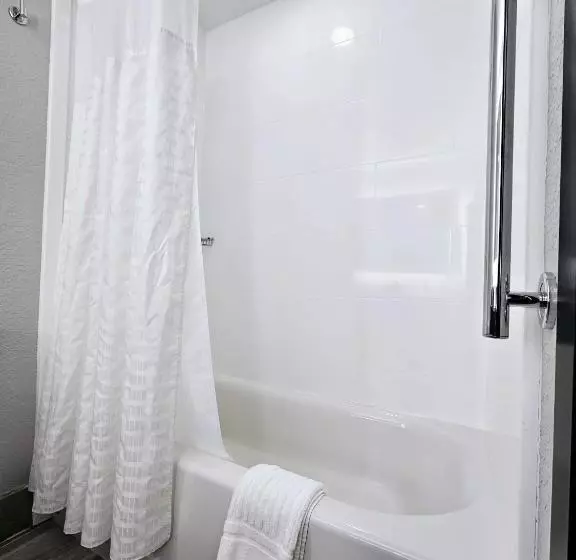ファミリールーム, Brookstone Lodge Near Biltmore Village, Ascend Hotel Collection