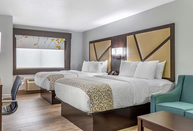 חדר סטנדרט, Brookstone Lodge Near Biltmore Village, Ascend Hotel Collection