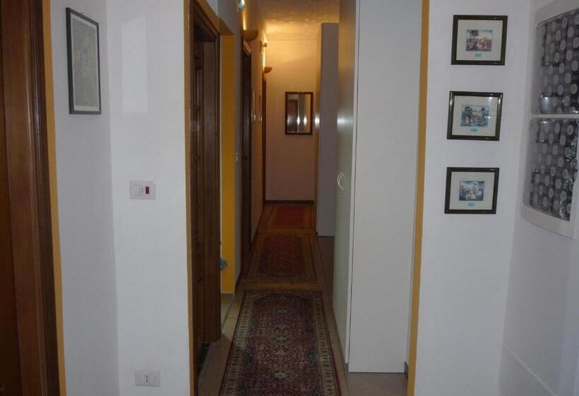 标准单人间共用浴室, Affittacamere Andronaco