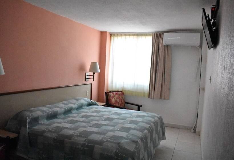 스탠다드 룸 더블 침대, Baluarte