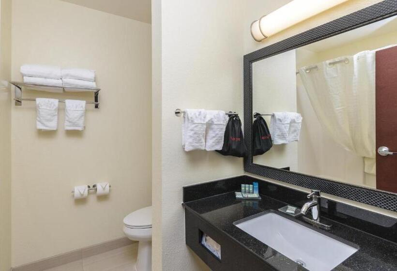 Люкс 2 Спальни, Best Western Concord Inn And Suites