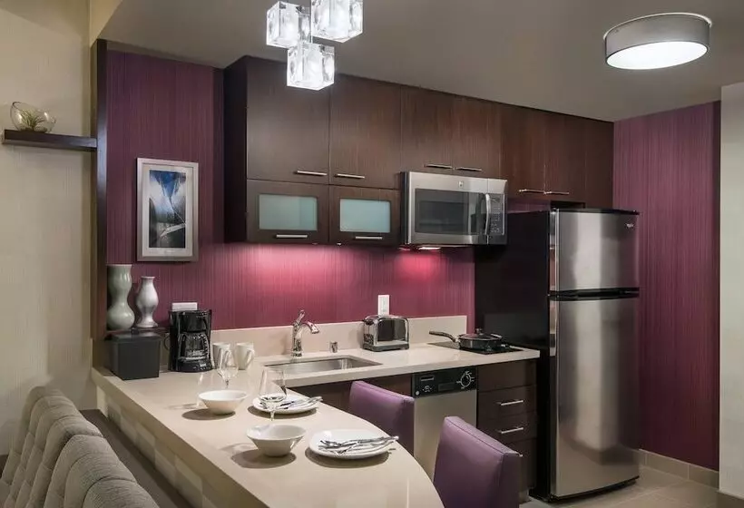 スイート, Courtyard By Marriott Los Angeles L.a. Live