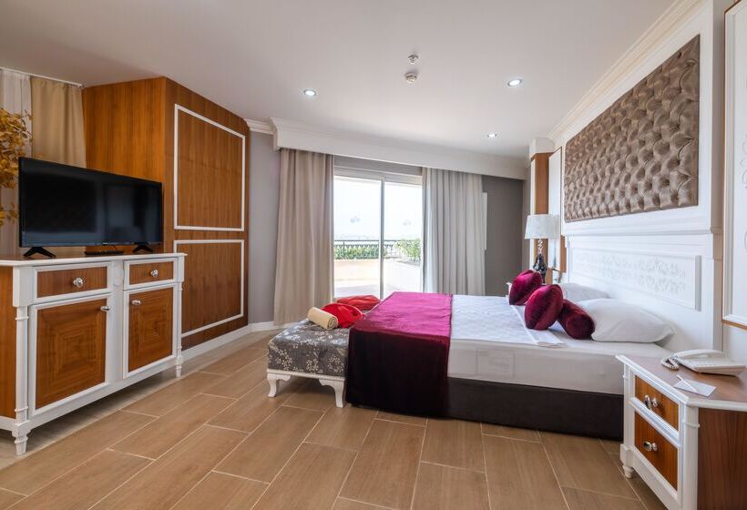 جناح, Crystal Sunset Luxury Resort & Spa - Ultimate All Inclusive