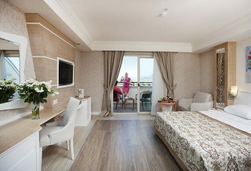 غرفة عائلية, Crystal Sunset Luxury Resort & Spa - Ultimate All Inclusive