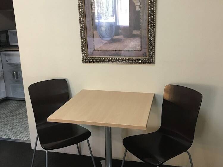 غرفة سوبيريور, Hideaway Motor Inn