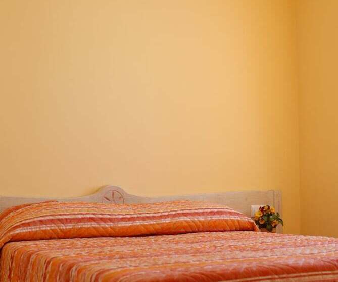 Апартаменты Comfort 2 Спальни, Le Nereidi Hotel & Residence Con Piscina Tennis Fitness Parcheggio Coperto Sala Conferenze