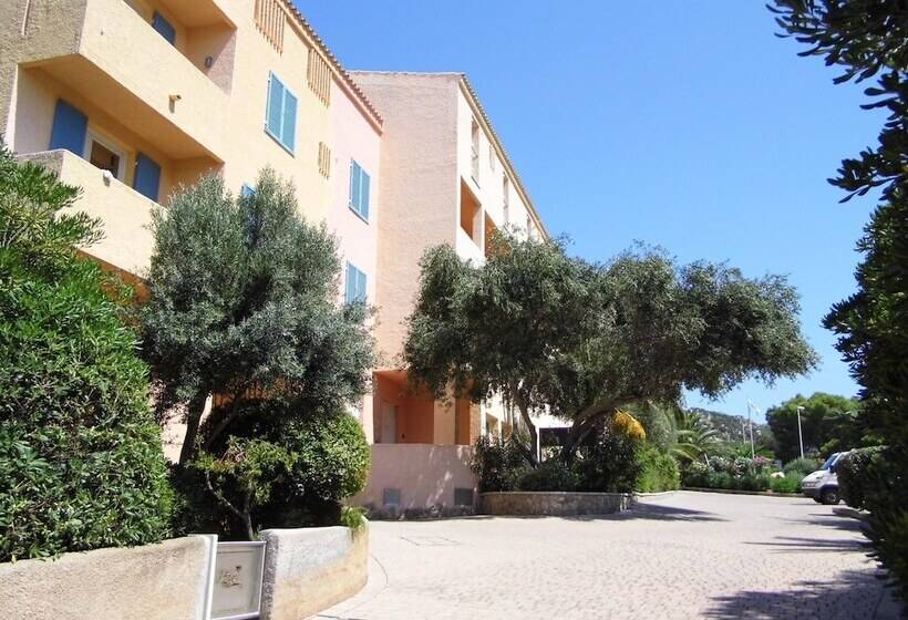 Семейный Номер, Le Nereidi Hotel & Residence Con Piscina Tennis Fitness Parcheggio Coperto Sala Conferenze