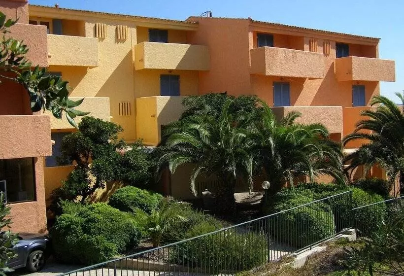 آپارتمان کامفورت 2 خوابه, Le Nereidi Hotel & Residence Con Piscina Tennis Fitness Parcheggio Coperto Sala Conferenze
