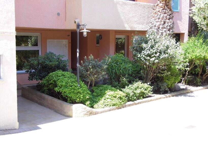 Апартаменты 1 Спальня, Le Nereidi Hotel & Residence Con Piscina Tennis Fitness Parcheggio Coperto Sala Conferenze