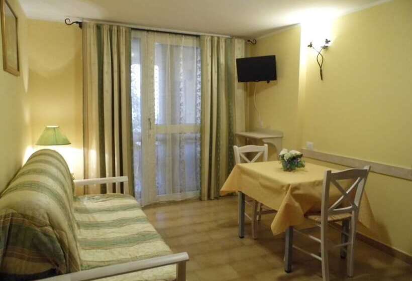 Апартаменты 1 Спальня Нижний Этаж, Le Nereidi Hotel & Residence Con Piscina Tennis Fitness Parcheggio Coperto Sala Conferenze