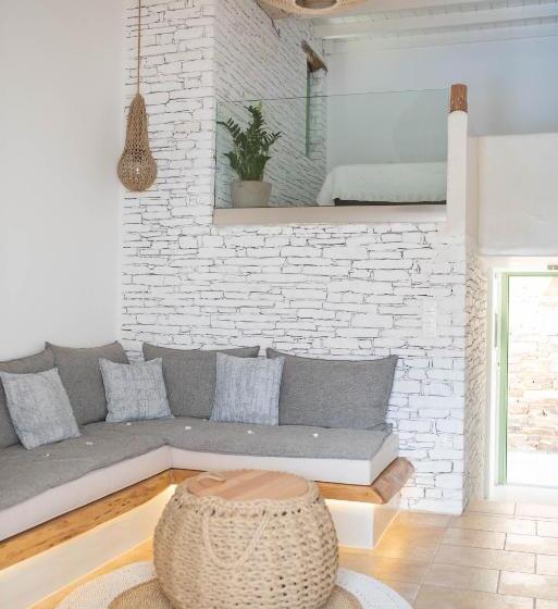 اتاق دوبلکس, Levantes Ios Boutique